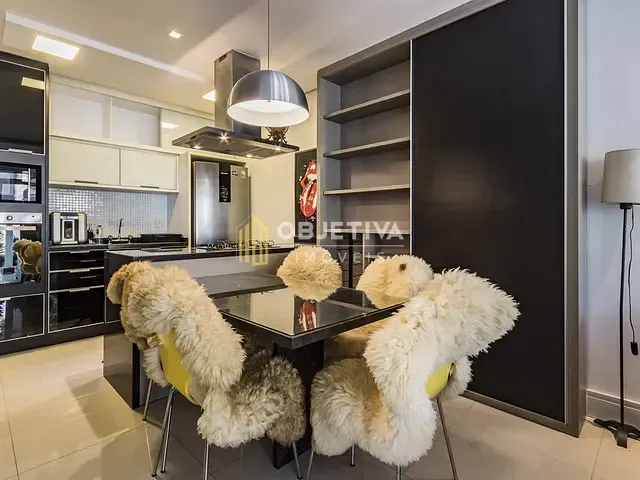 Casa 1 quarto e 2 banheiros, à venda, no bairro Vila Conceição em Porto Alegre