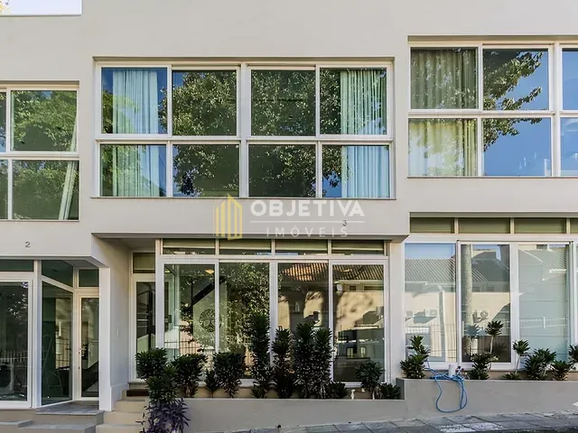 Casa 1 quarto e 2 banheiros, à venda, no bairro Vila Conceição em Porto Alegre