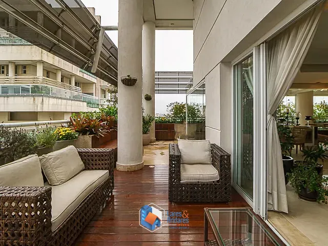 Cobertura / Penthouse 3 quartos e 9 banheiros, à venda, no bairro Campo Belo em São Paulo