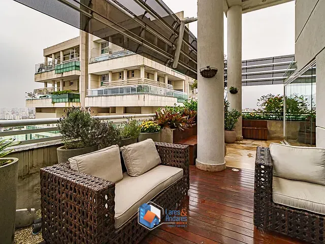 Cobertura / Penthouse 3 quartos e 9 banheiros, à venda, no bairro Campo Belo em São Paulo