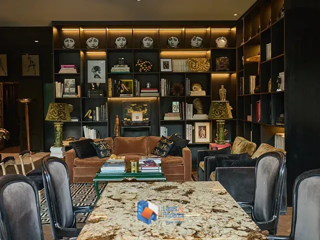 Apartamento 3 quartos e 7 banheiros, à venda, no bairro Cerqueira César em São Paulo