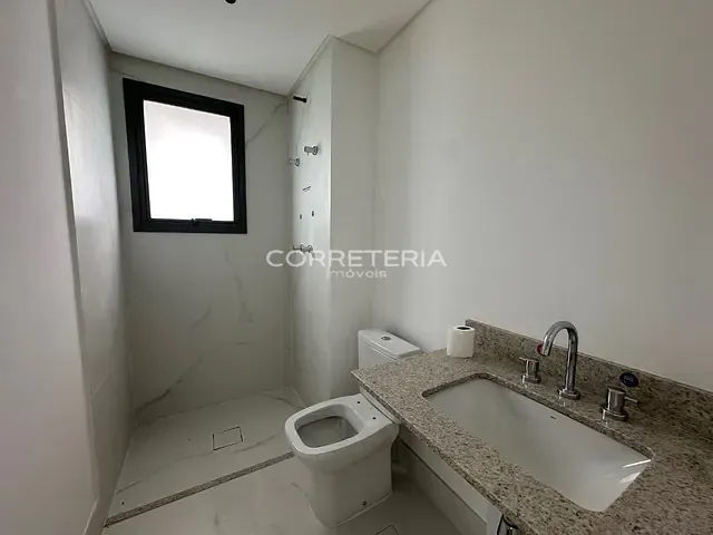 Apartamento 2 quartos e 3 banheiros, à venda, no bairro Moema em São Paulo