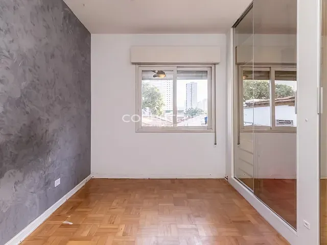 Apartamento 2 quartos e 2 banheiros, à venda, no bairro Vila Olímpia em São Paulo
