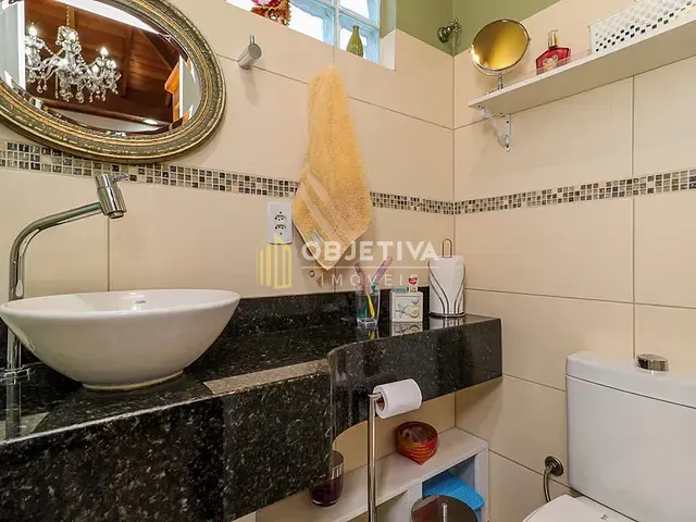 Casa 4 quartos e 3 banheiros, à venda, no bairro Passo da Areia em Porto Alegre