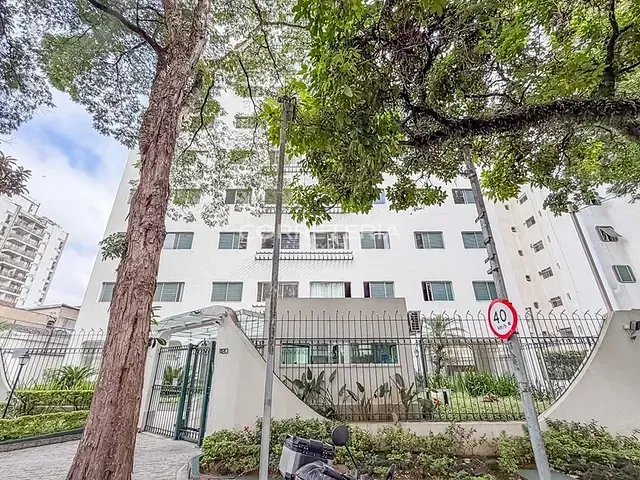 Apartamento 3 quartos e 2 banheiros, à venda, no bairro Moema em São Paulo
