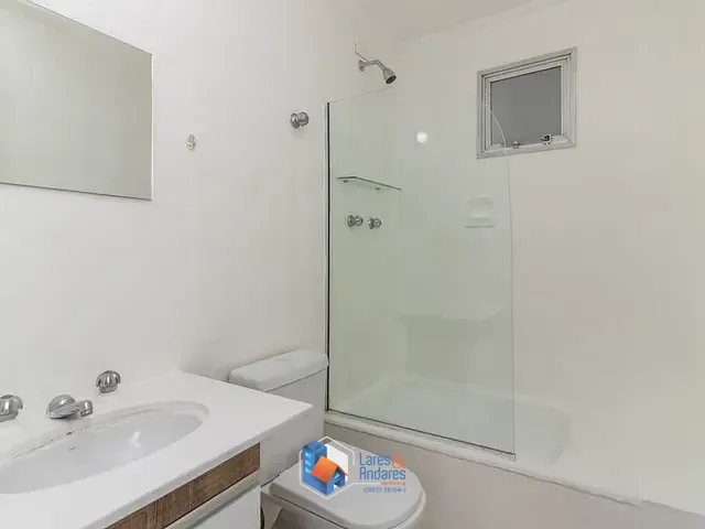 Apartamento 3 quartos e 2 banheiros, à venda, no bairro Moema em São Paulo