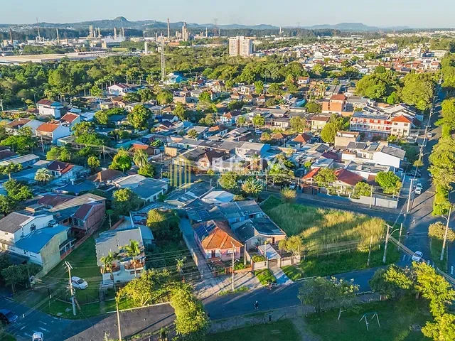 Terreno à venda, no bairro São José em Canoas