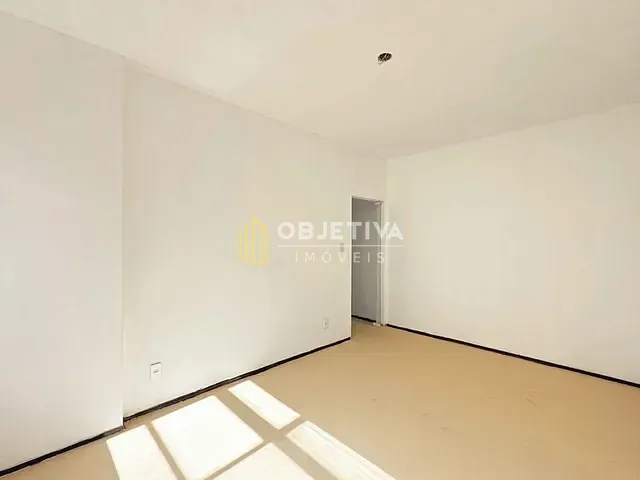 Apartamento 2 quartos e 2 banheiros, à venda, no bairro Centro Histórico em Porto Alegre