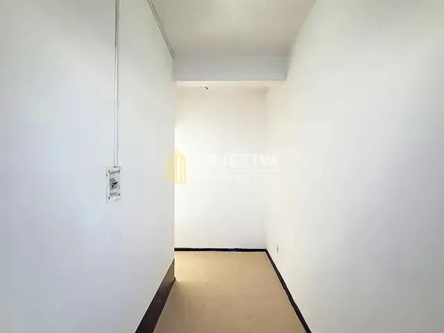 Apartamento 2 quartos e 2 banheiros, à venda, no bairro Centro Histórico em Porto Alegre