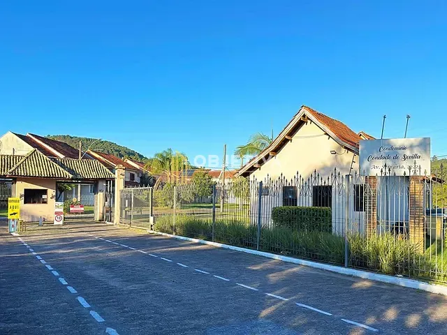 Casa 3 quartos e 4 banheiros, à venda, no bairro Serraria em Porto Alegre