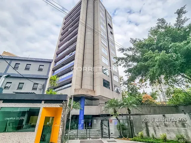 Sala à venda, no bairro Vila Olímpia em São Paulo