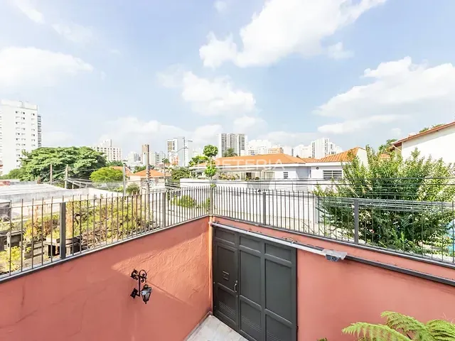 Casa 3 quartos e 4 banheiros, à venda, no bairro Planalto Paulista em São Paulo