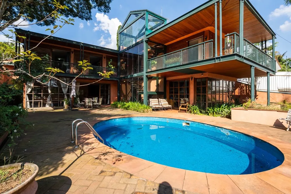 Casa à venda 4 Quartos 4 Suites 5 Vagas 705M² Jardim Guedala São Paulo - SP