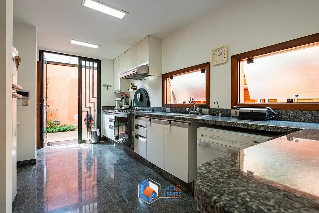 Casa, 4 quartos, 705 m² - Foto 37