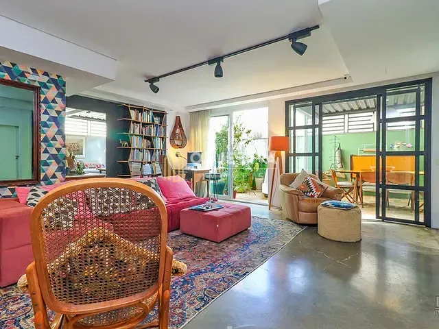 Apartamento 3 quartos e 4 banheiros, à venda, no bairro Moinhos de Vento em Porto Alegre