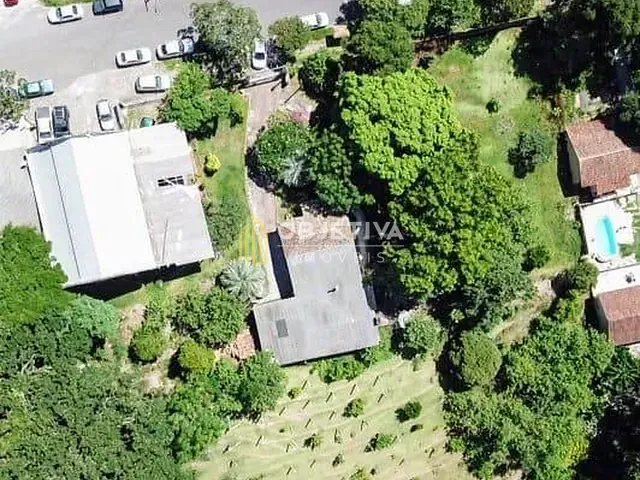 Terreno à venda, no bairro Nonoai em Porto Alegre