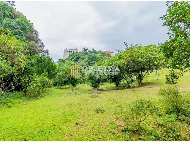 Terreno à venda, no bairro Nonoai em Porto Alegre