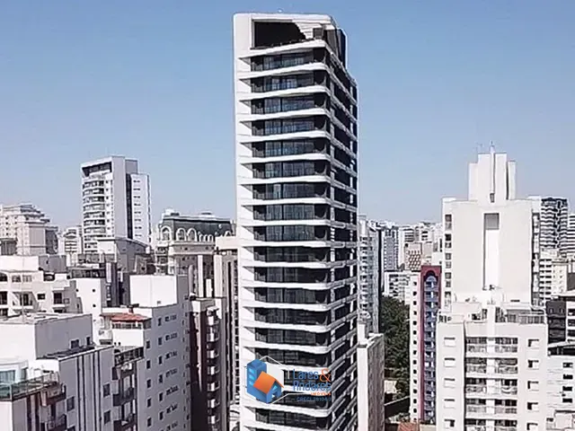 Apartamento 3 quartos e 4 banheiros, à venda, no bairro Vila Olímpia em São Paulo