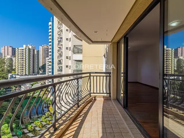 Apartamento 3 quartos e 5 banheiros, à venda, no bairro Vila Andrade em São Paulo