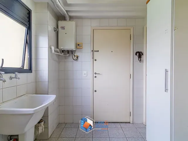 Apartamento 3 quartos e 5 banheiros, à venda, no bairro Vila Andrade em São Paulo