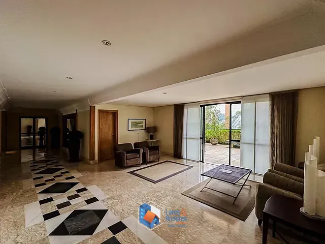 Apartamento 3 quartos e 5 banheiros, à venda, no bairro Vila Andrade em São Paulo