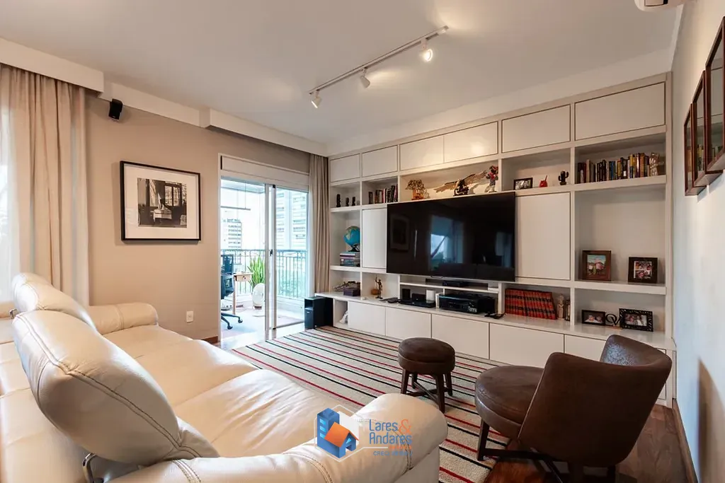 Apartamento, 4 quartos, 216 m² - Foto 1