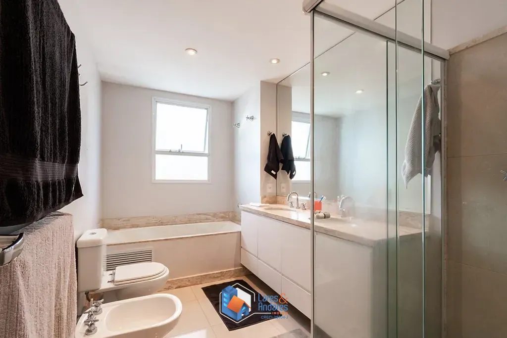 Apartamento, 4 quartos, 216 m² - Foto 34