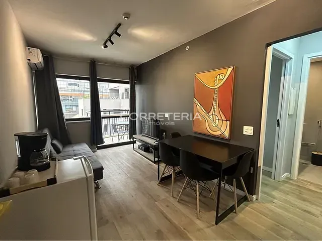 Apartamento 1 quarto e 1 banheiro, à venda, no bairro Itaim Bibi em São Paulo