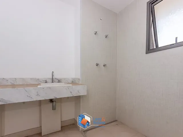 Apartamento 3 quartos e 3 banheiros, à venda, no bairro Vila Mariana em São Paulo