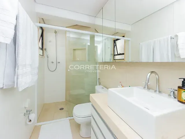 Apartamento 3 quartos e 3 banheiros, à venda, no bairro Vila Olímpia em São Paulo