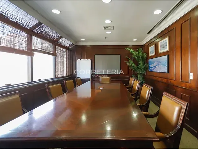 Sala à venda, no bairro Brooklin Paulista em São Paulo