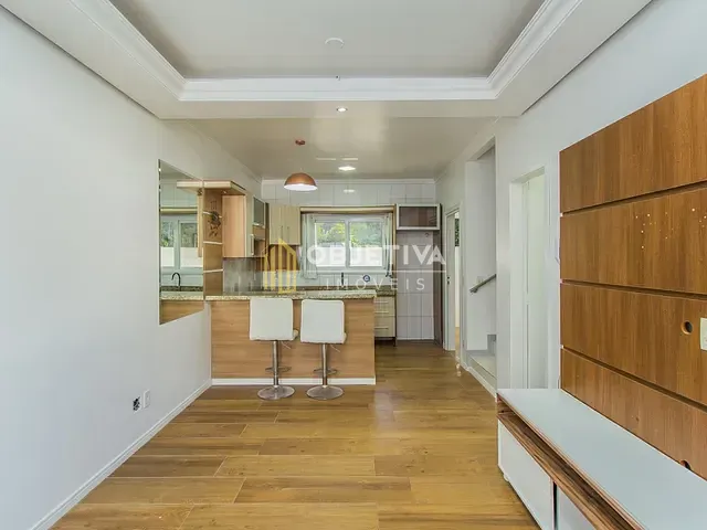 Casa 3 quartos e 2 banheiros, à venda, no bairro Nossa Senhora das Graças em Canoas
