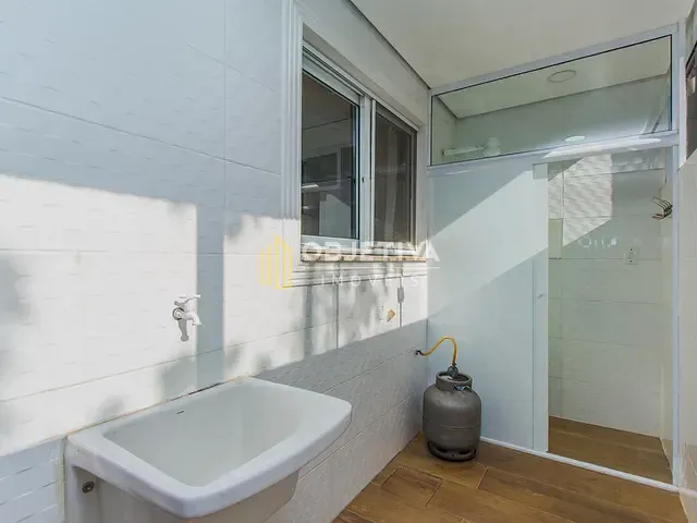 Casa 3 quartos e 2 banheiros, à venda, no bairro Nossa Senhora das Graças em Canoas