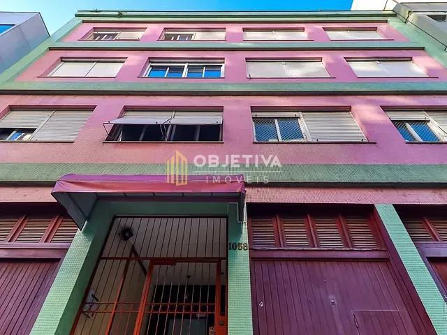 Apartamento 1 quarto e 1 banheiro, à venda, no bairro Centro Histórico em Porto Alegre