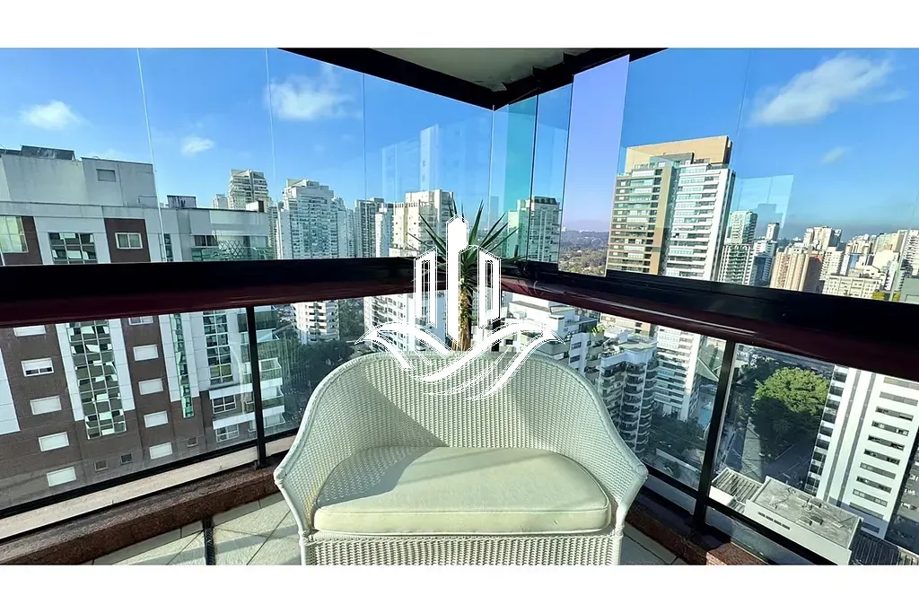 Apartamento, 4 quartos, 242 m² - Foto 1