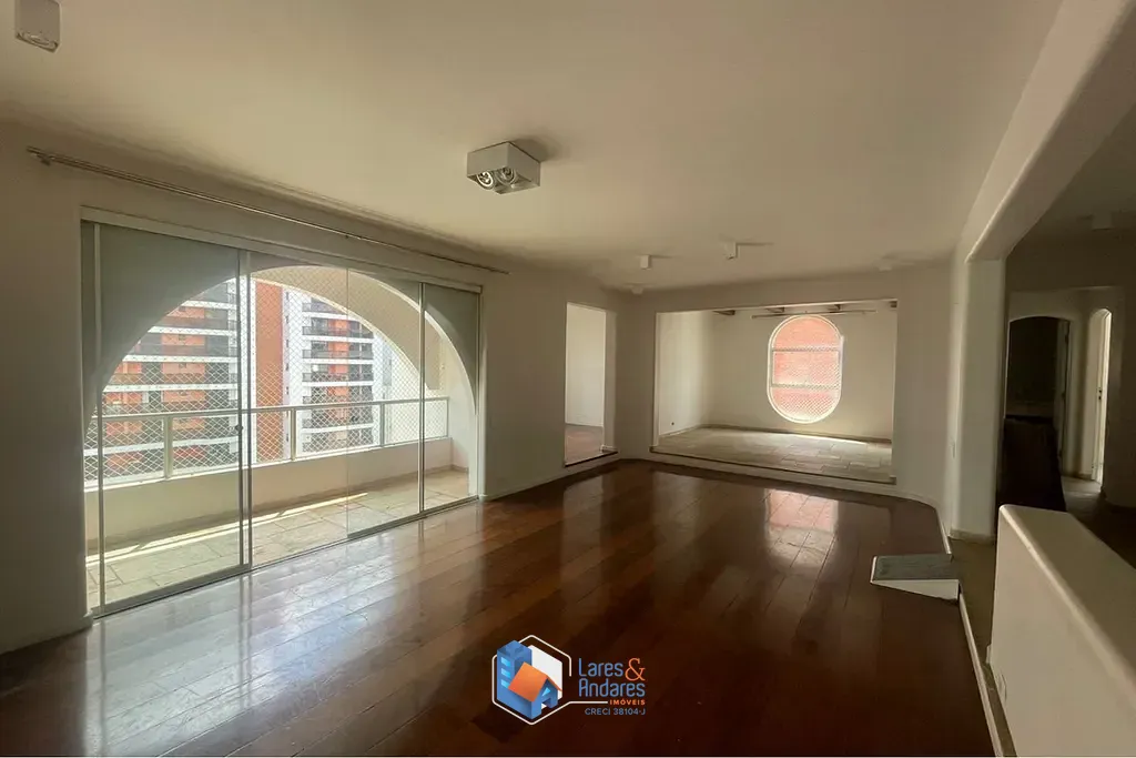 Apartamento, 4 quartos, 252 m² - Foto 1