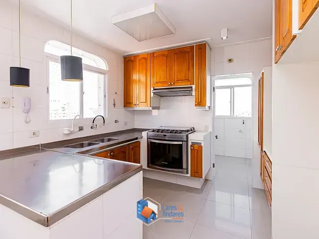 Apartamento 2 quartos e 5 banheiros, à venda, no bairro Jardim Paulista em São Paulo