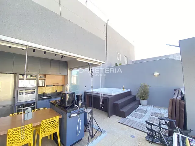Cobertura / Penthouse 3 quartos e 3 banheiros, à venda, no bairro Vila Andrade em São Paulo