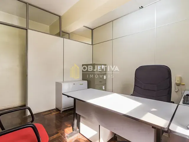 Sala à venda, no bairro Centro Histórico em Porto Alegre
