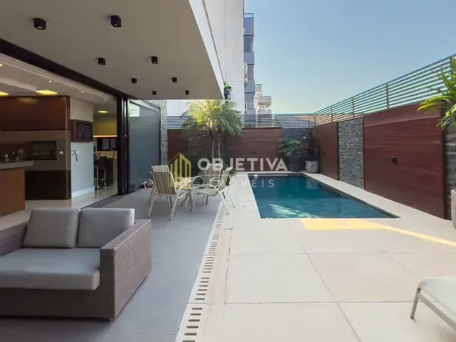 Casa 3 quartos e 7 banheiros, à venda, no bairro Jardim Lindóia em Porto Alegre