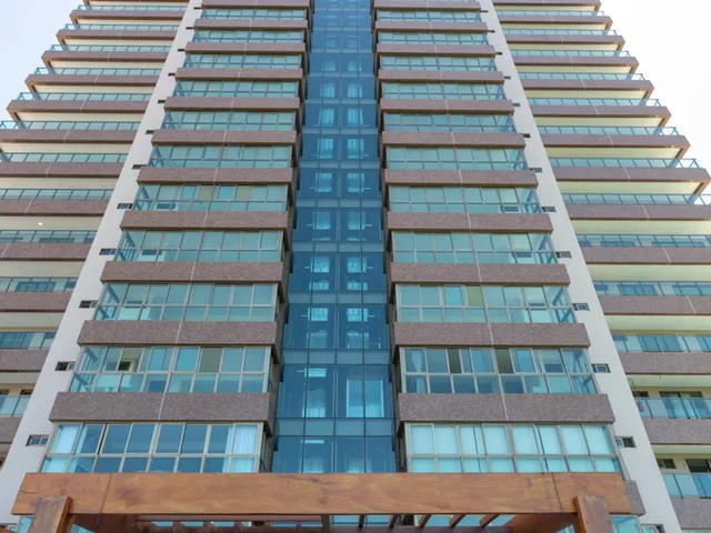 Apartamento 4 quartos e 6 banheiros, à venda, no bairro Pedro Gondim em João Pessoa