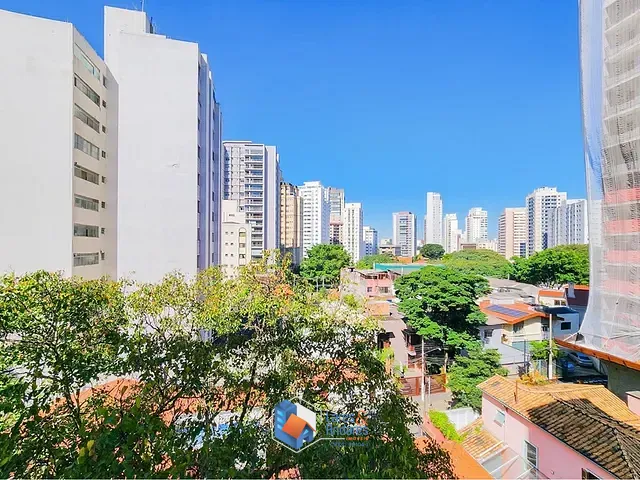 Apartamento 1 quarto e 1 banheiro, à venda, no bairro Vila Mariana em São Paulo