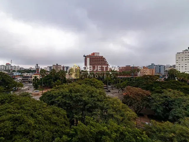 Apartamento 3 quartos e 3 banheiros, à venda, no bairro Santana em Porto Alegre