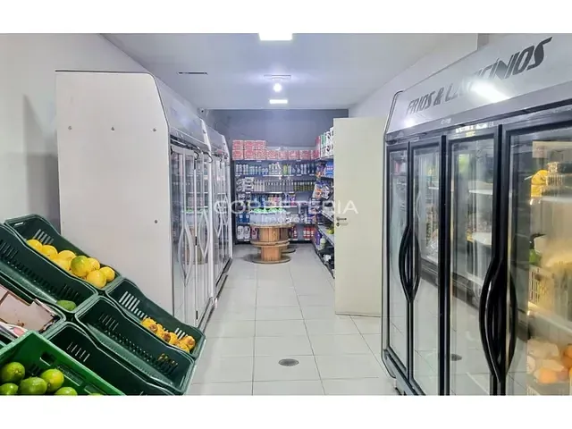 Loja à venda, no bairro Jardim Petrópolis em São Paulo