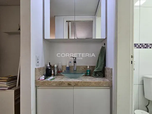 Apartamento 1 quarto e 1 banheiro, à venda, no bairro Moema em São Paulo