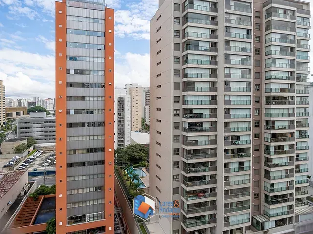 Apartamento 1 quarto e 1 banheiro, à venda, no bairro Moema em São Paulo