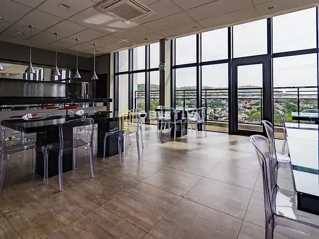 Apartamento 2 quartos e 3 banheiros, à venda, no bairro Jardim Carvalho em Porto Alegre