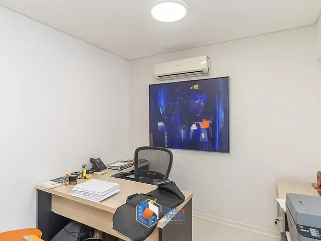 Sala à venda, no bairro Perdizes em São Paulo