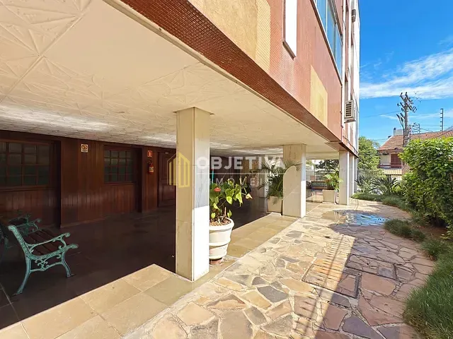 Apartamento 2 quartos e 2 banheiros, à venda, no bairro Menino Deus em Porto Alegre