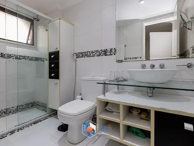 Apartamento 3 quartos e 5 banheiros, à venda, no bairro Vila Nova Conceição em São Paulo